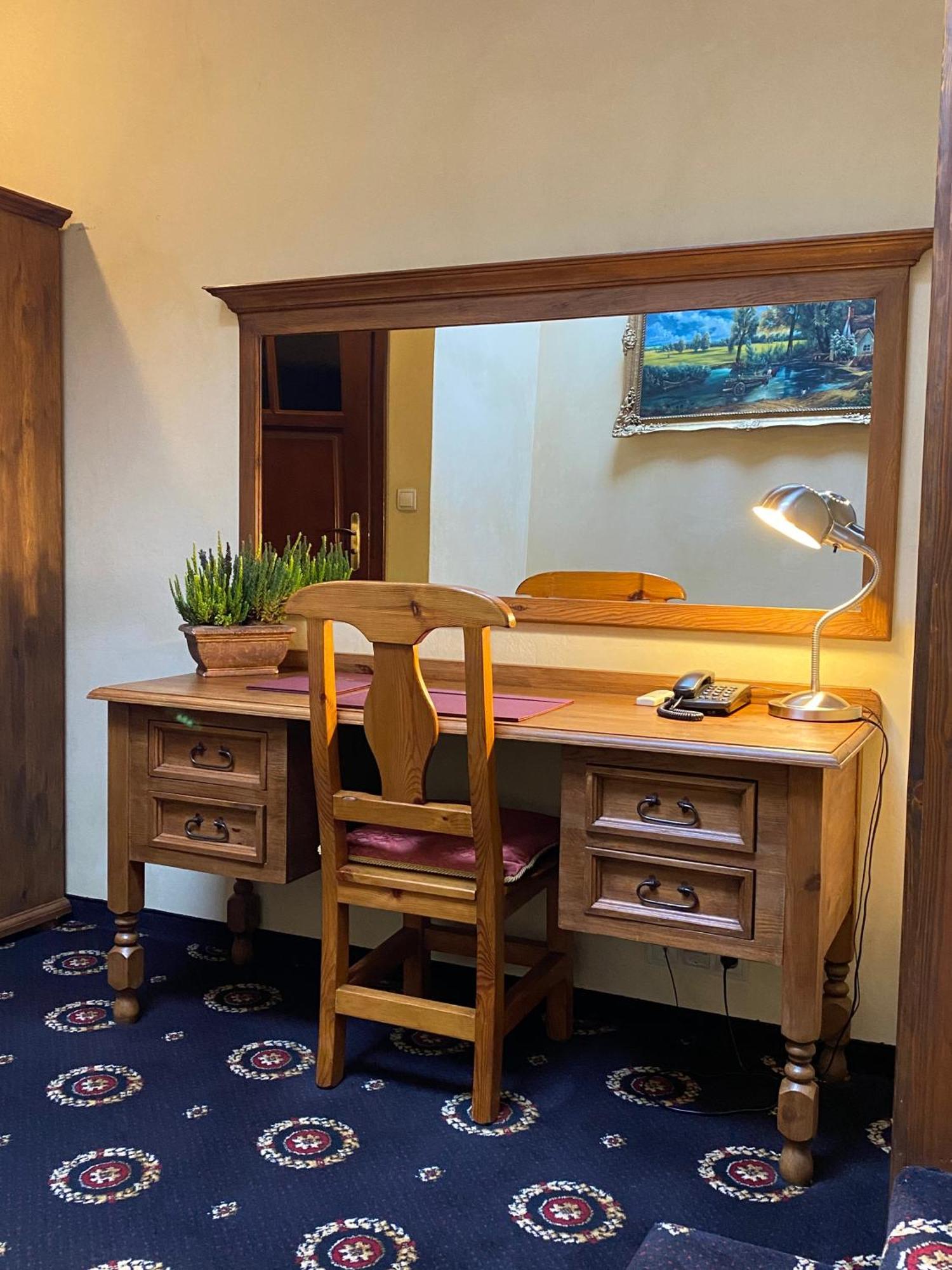 Hotel Zameczek Książ Wielki Kültér fotó