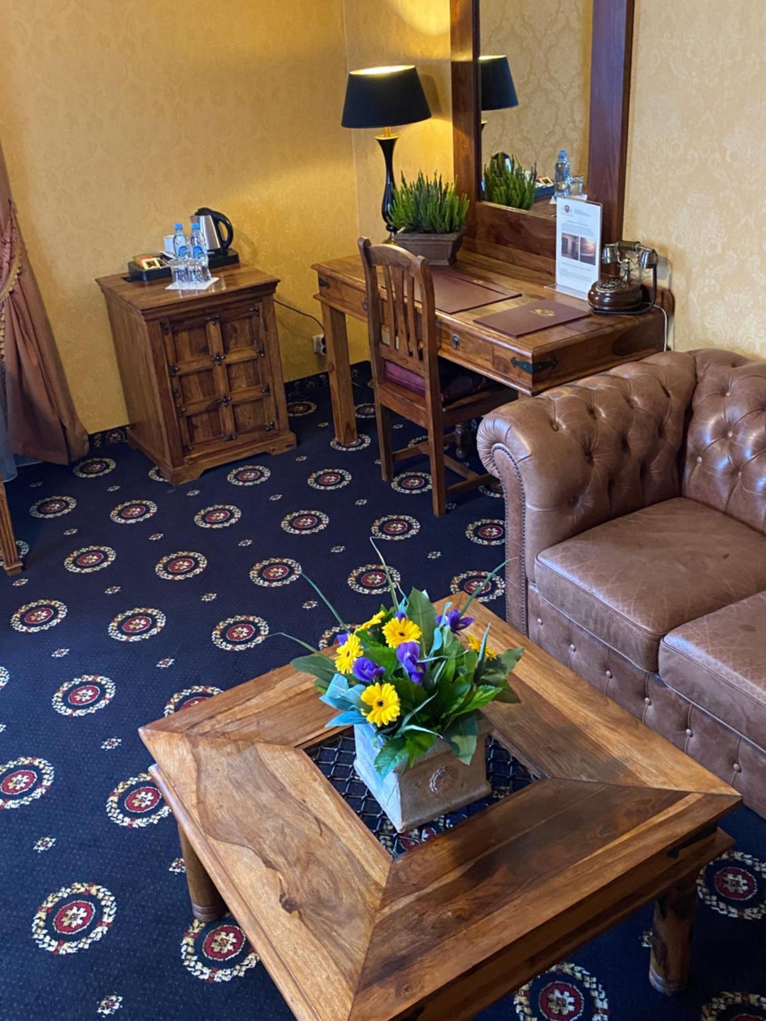 Hotel Zameczek Książ Wielki Kültér fotó