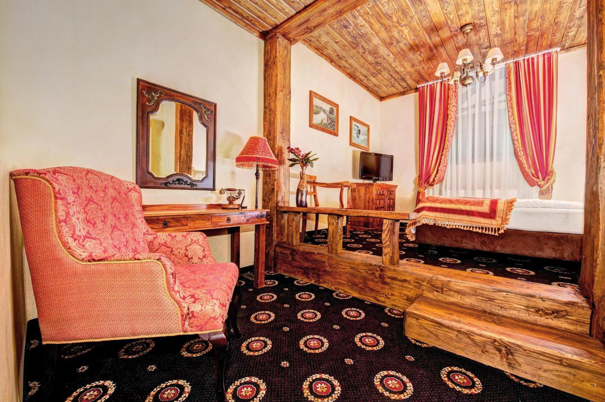 Hotel Zameczek Książ Wielki Szoba fotó
